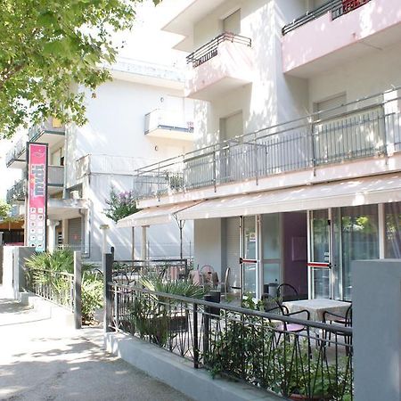 Hotel Midi ريتشيوني المظهر الخارجي الصورة